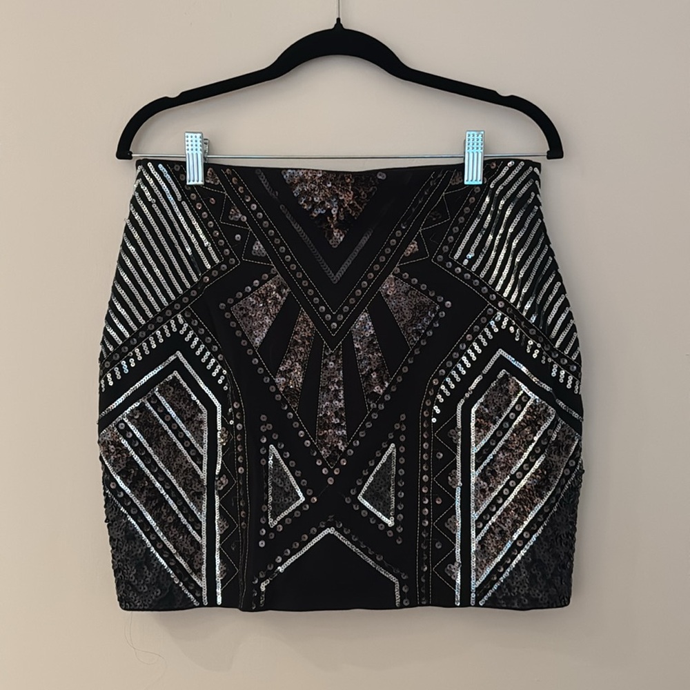 Express Art Deco Sequin Skirt - Picture 3 of 4